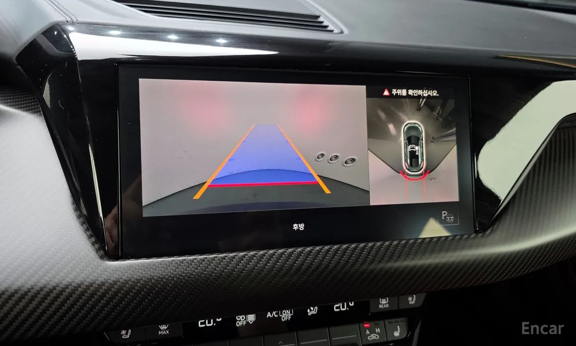 Фото 15 - Audi e-tron GT