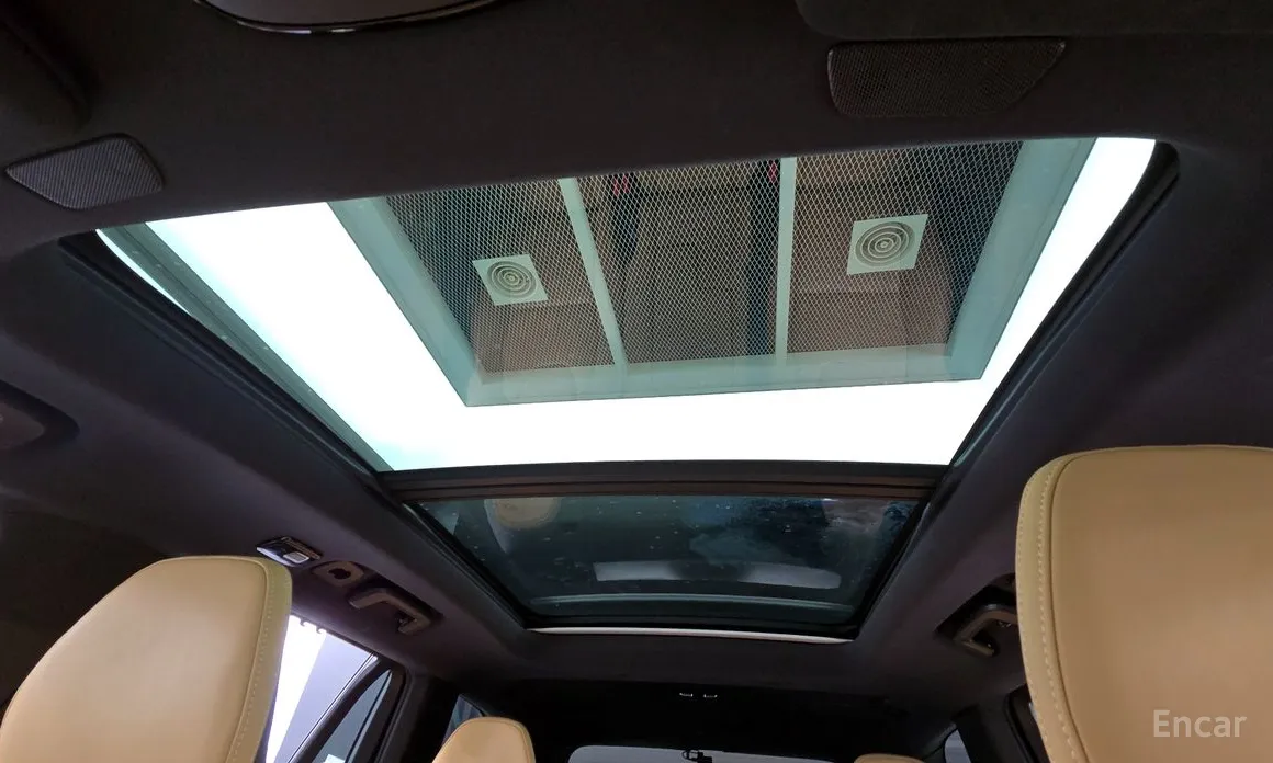 Фото 18 - Volvo XC90