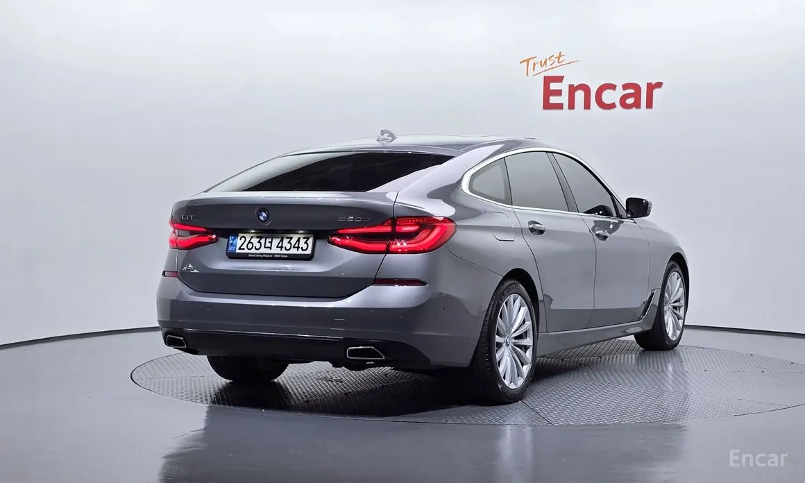 Фото 2 - BMW Gran Turismo