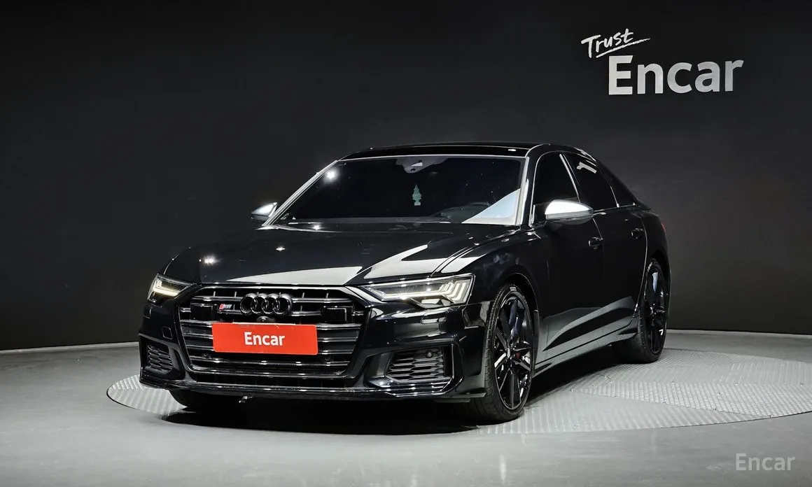 Фото 1 - Audi S6