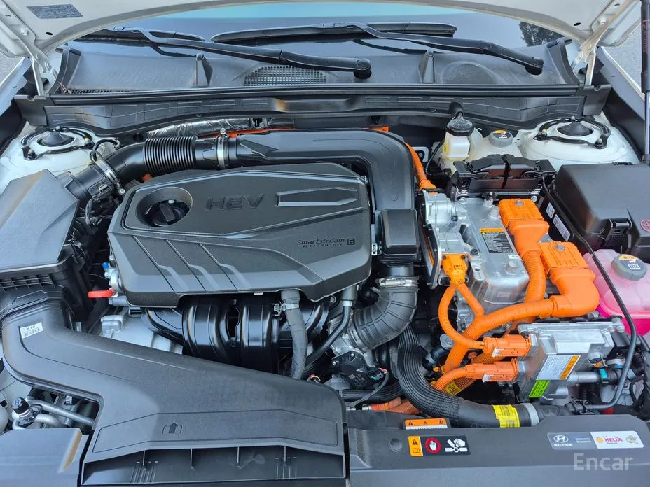 Фото 10 - Hyundai Sonata