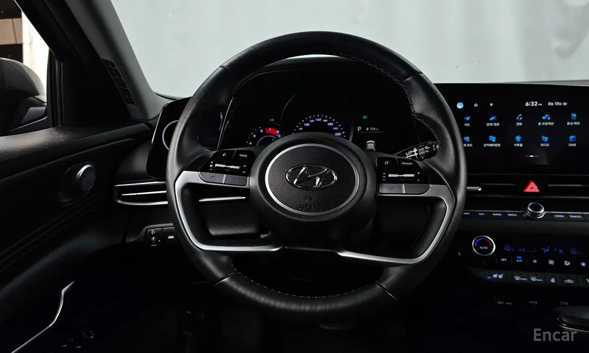 Фото 13 - Hyundai Avante