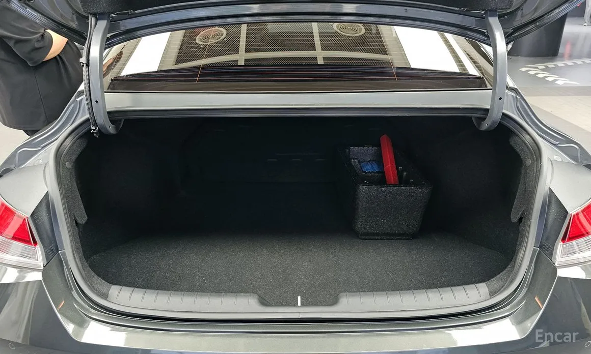 Фото 20 - Hyundai Avante