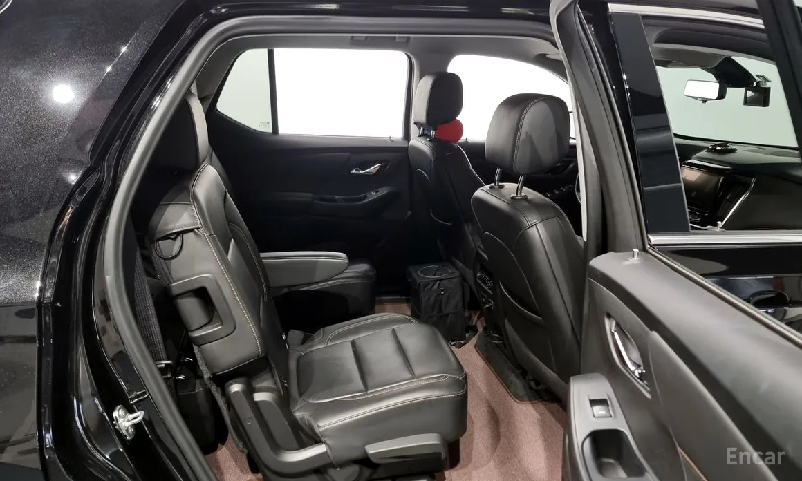 Фото 12 - Chevrolet Traverse