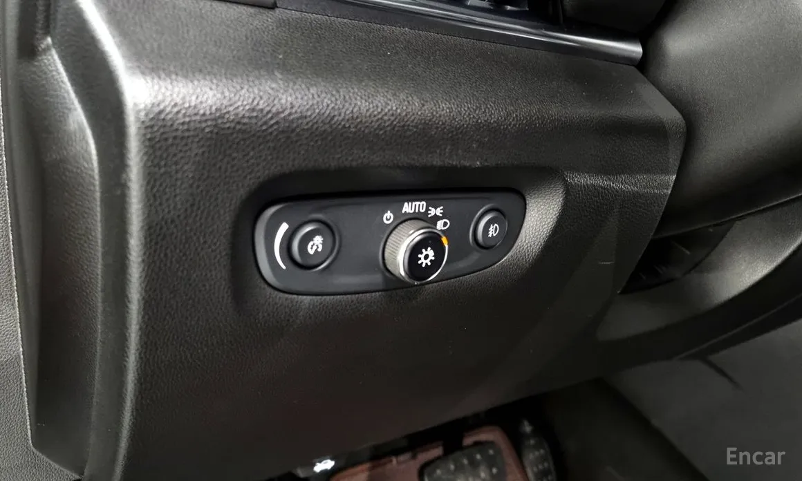 Фото 17 - Chevrolet Traverse