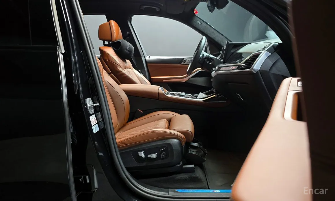 Фото 10 - BMW X7