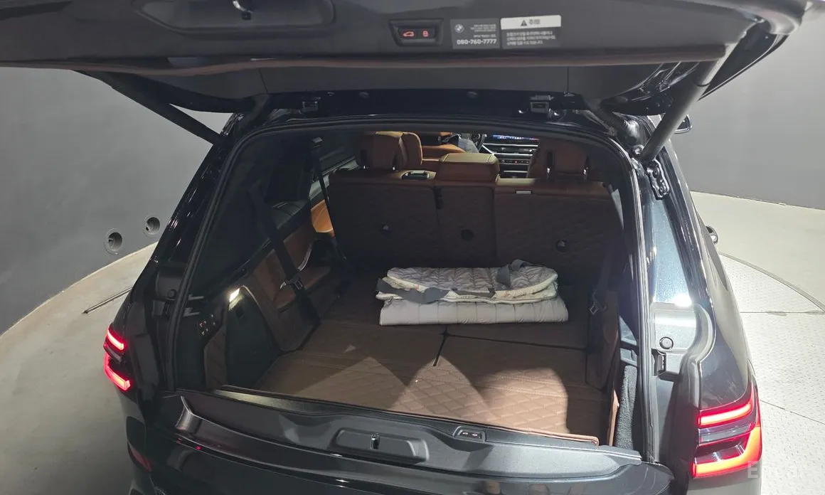 Фото 20 - BMW X7