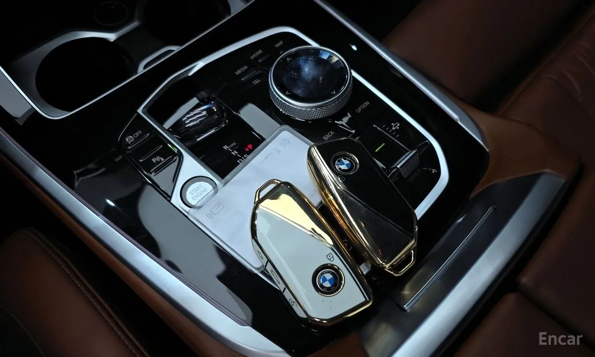 Фото 9 - BMW X7
