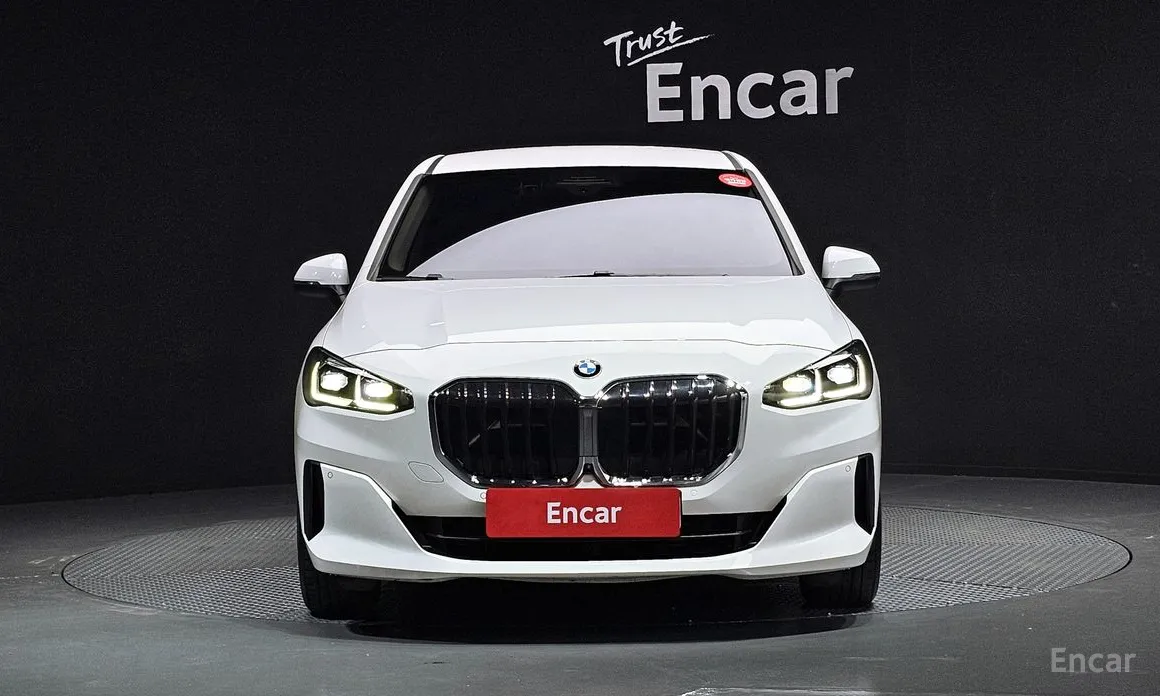 Фото 2 - BMW 2 Series