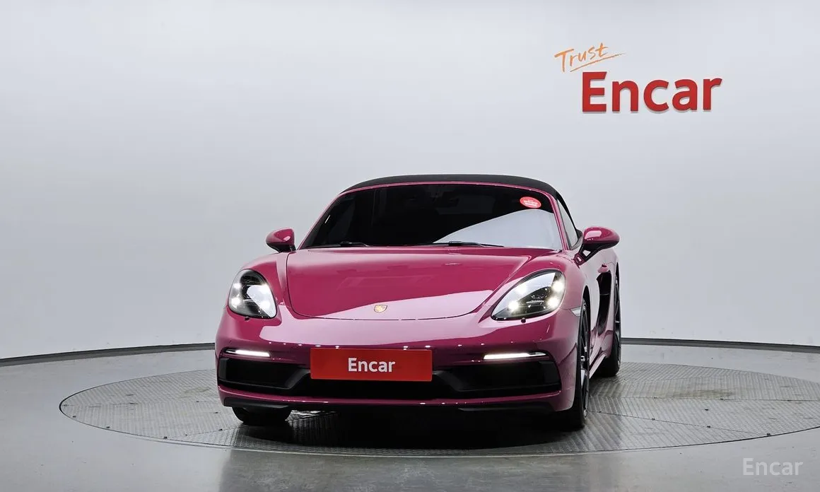 Фото 3 - Porsche 718