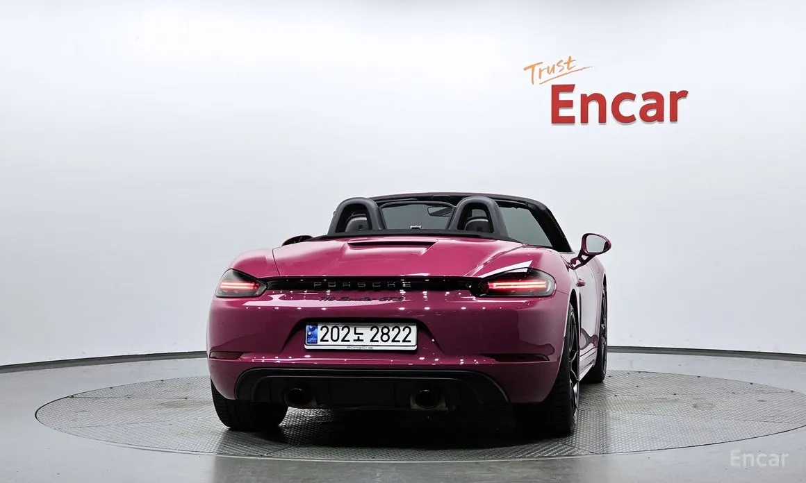 Фото 4 - Porsche 718