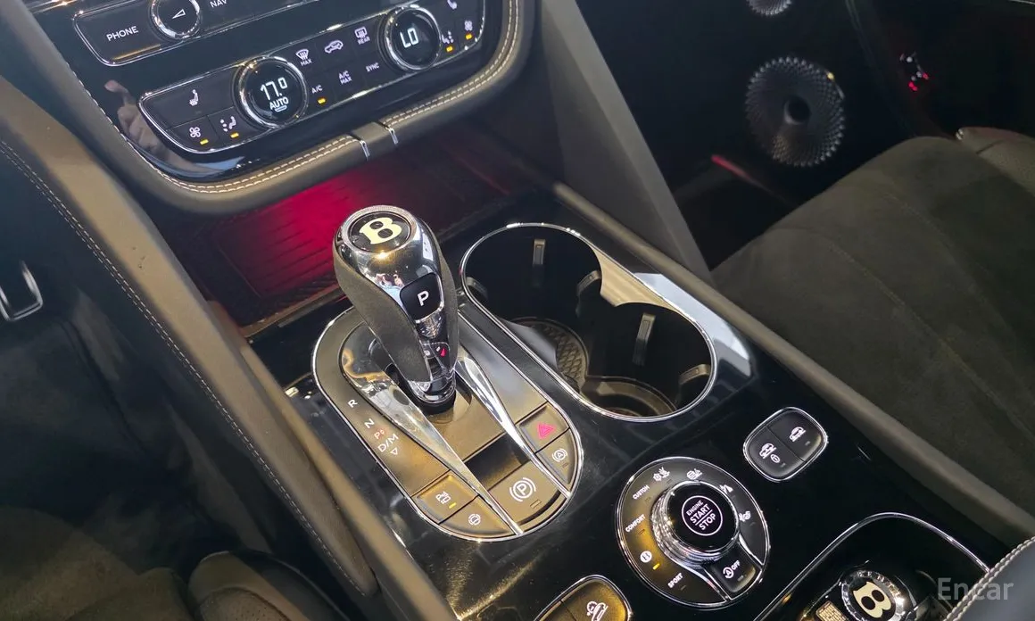 Фото 8 - Bentley Bentayga