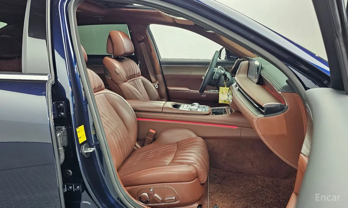 Фото 10 - Genesis G90