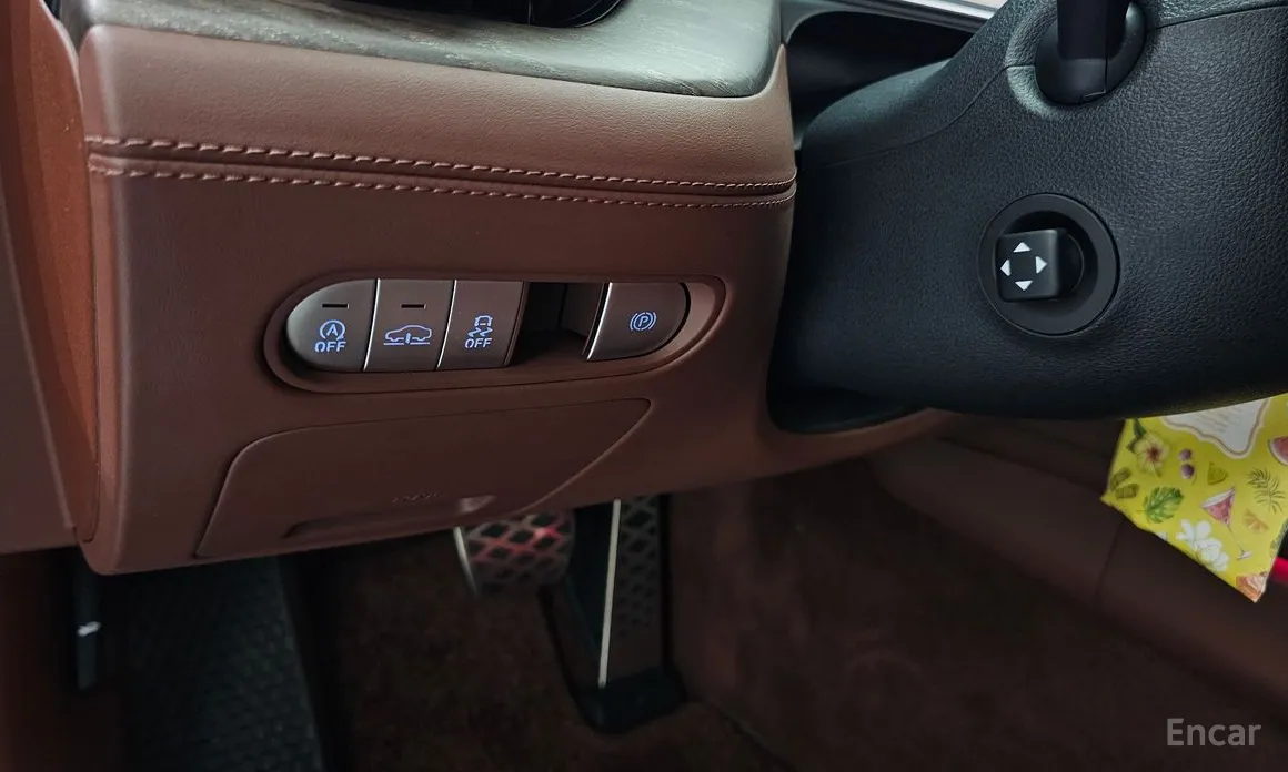 Фото 16 - Genesis G90