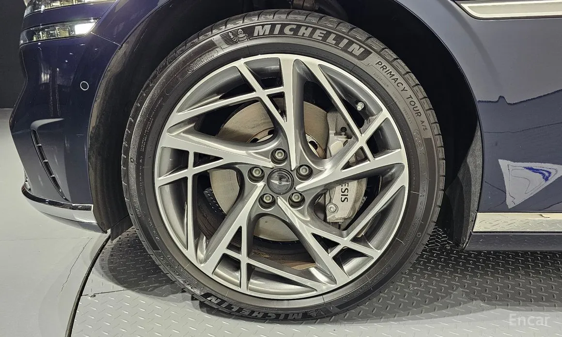 Фото 5 - Genesis G90