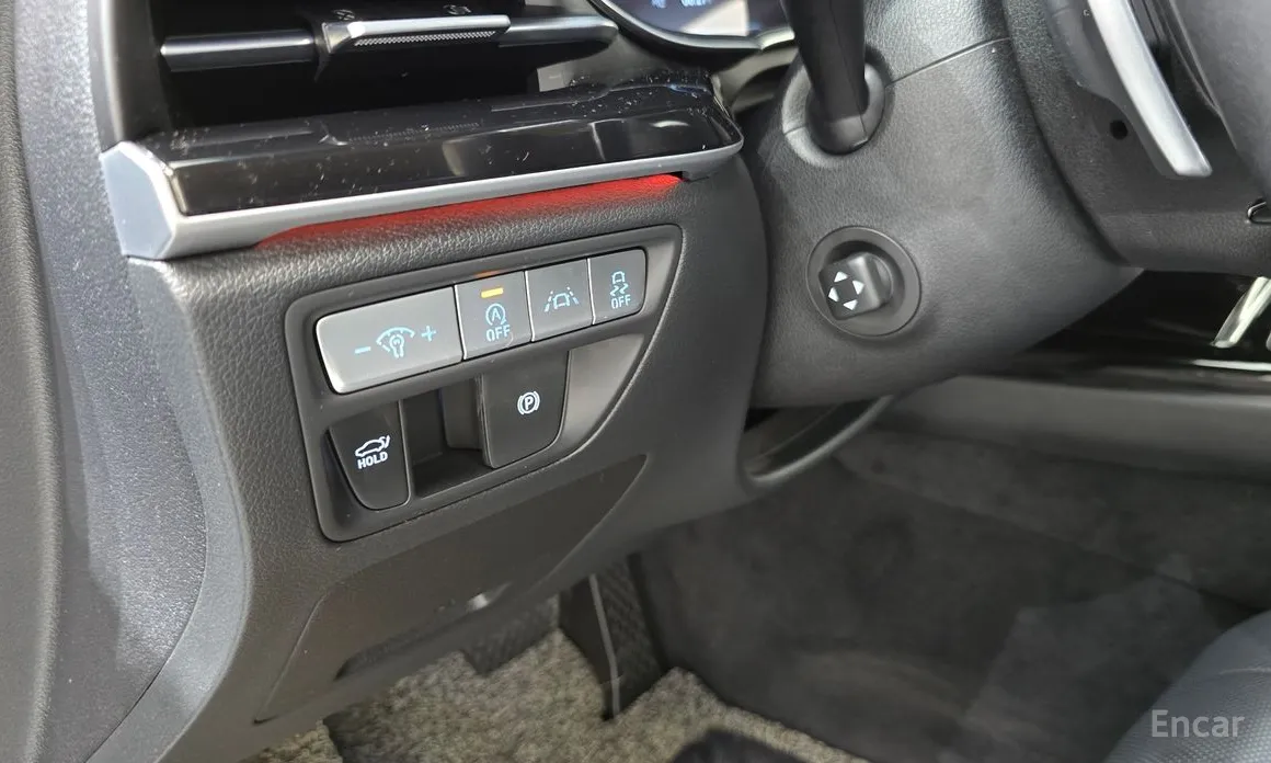 Фото 15 - Genesis G80