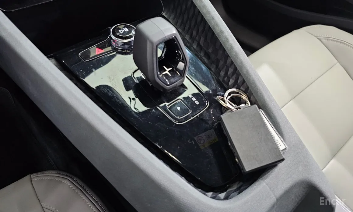 Фото 9 - Polestar 2