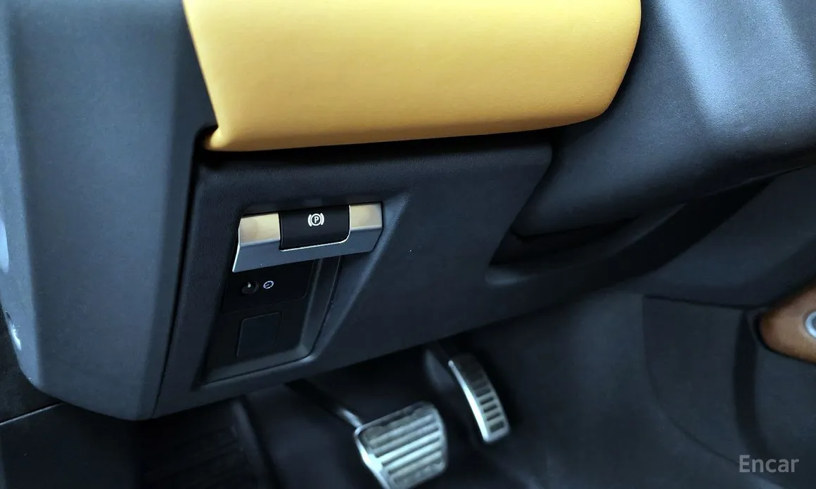 Фото 16 - Land Rover Defender