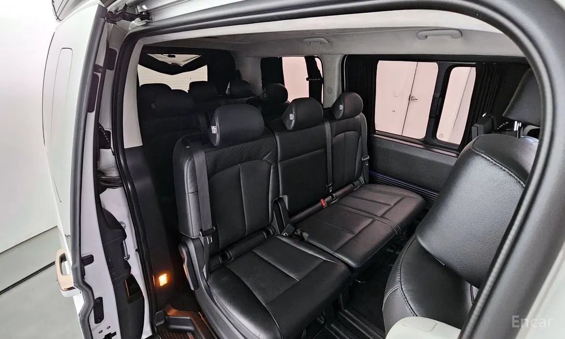 Фото 12 - Hyundai Staria