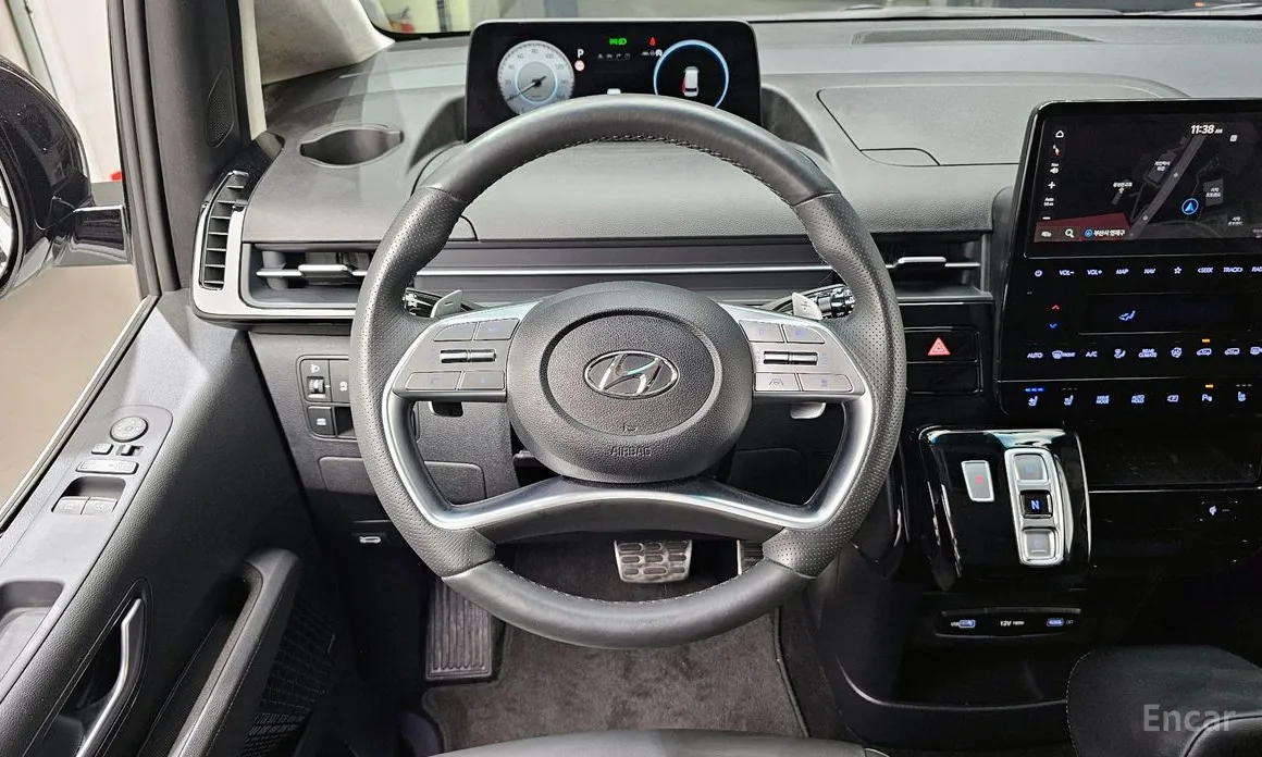 Фото 13 - Hyundai Staria