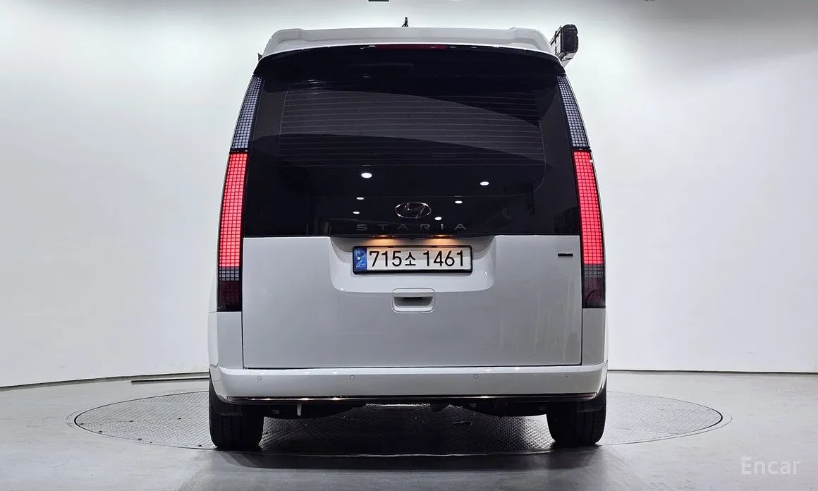 Фото 4 - Hyundai Staria