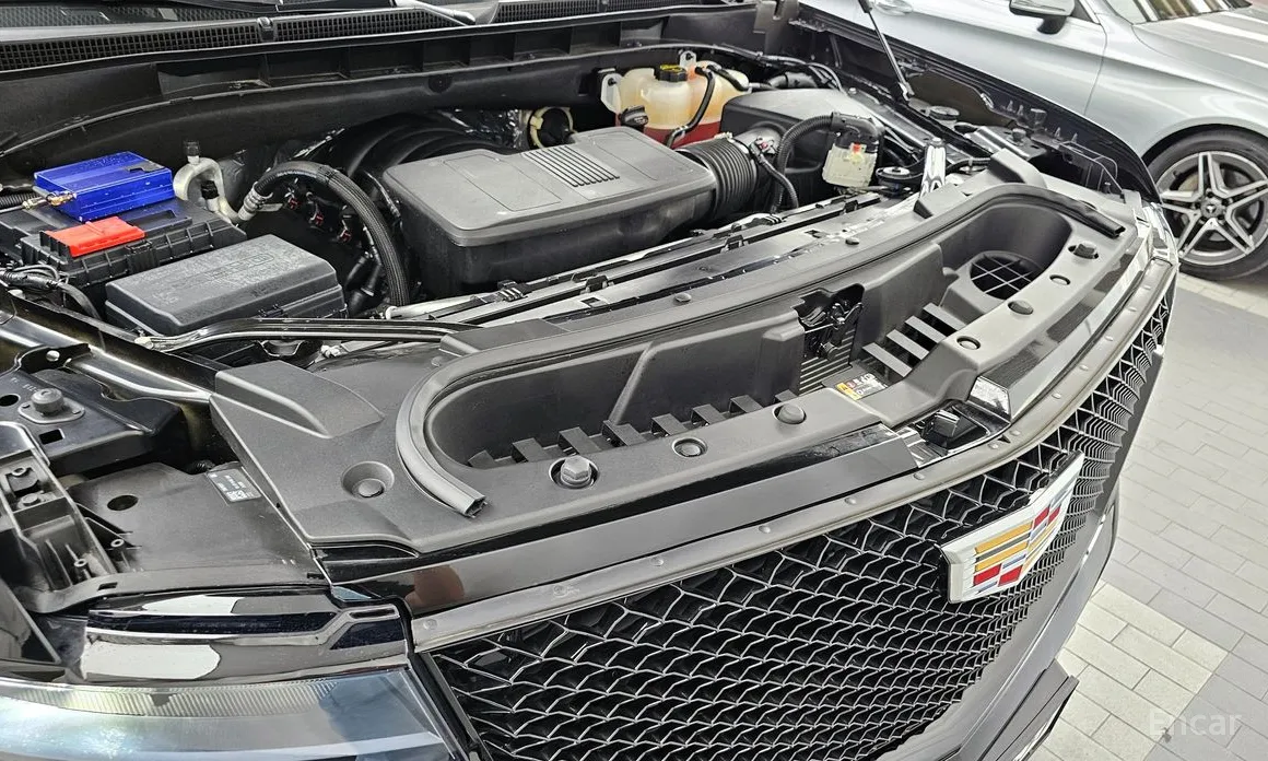 Фото 6 - Cadillac Escalade