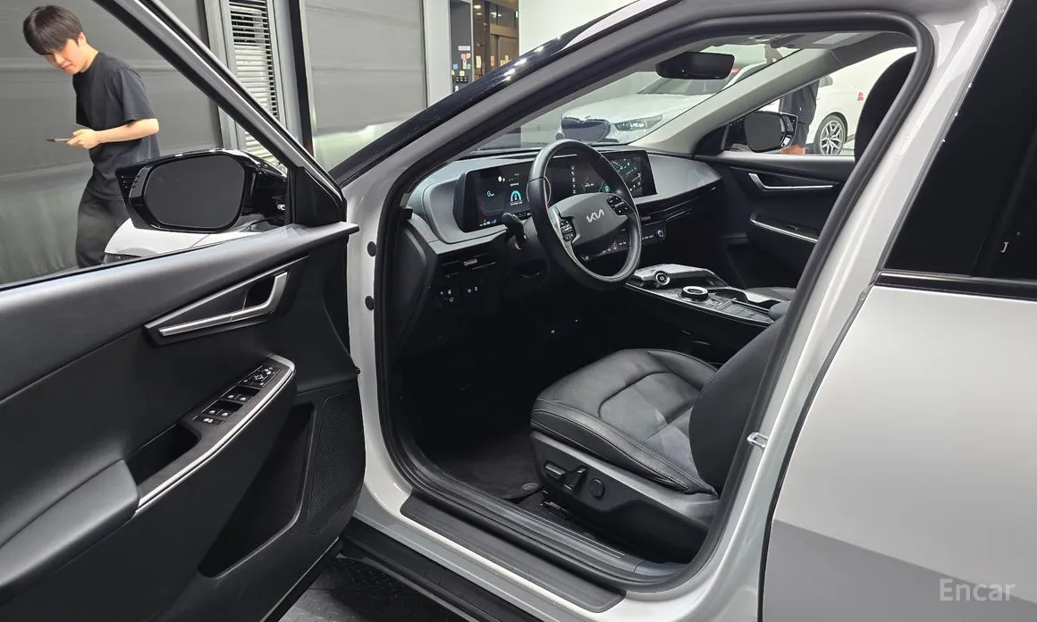 Фото 10 - Kia EV6