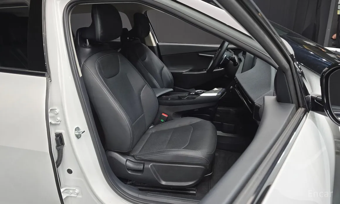 Фото 16 - Kia EV6