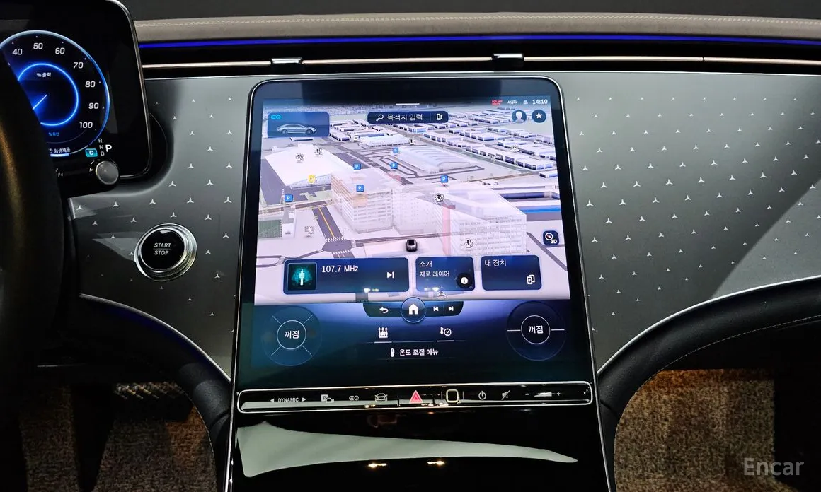 Фото 14 - Mercedes-Benz EQE