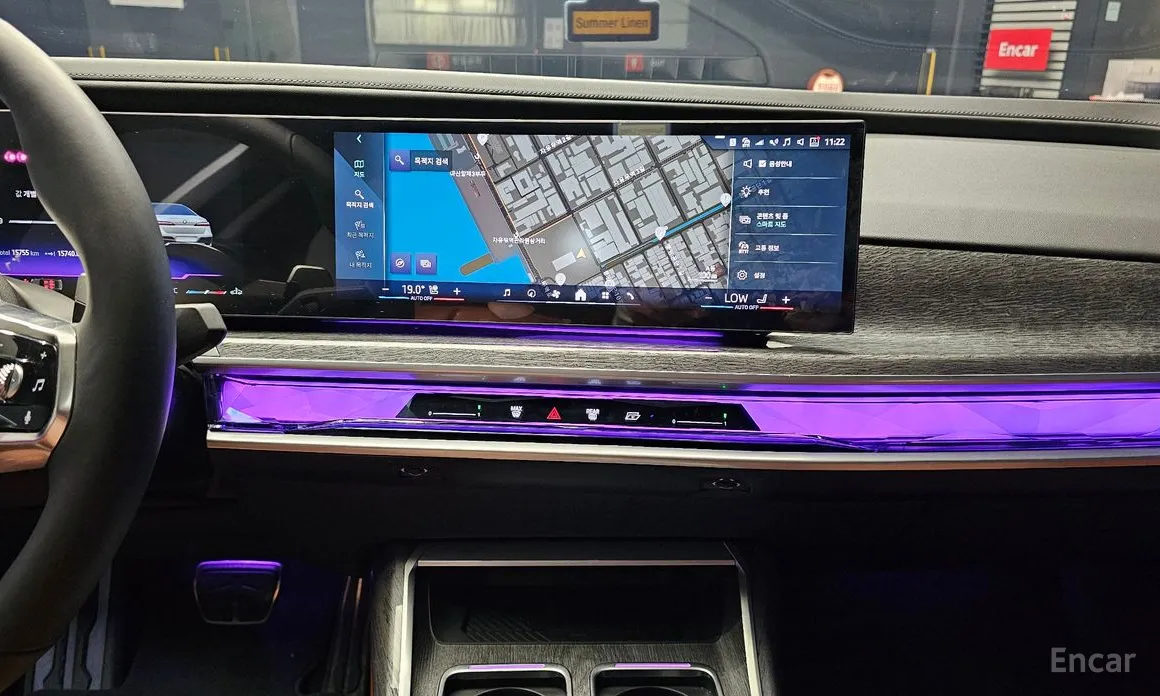 Фото 14 - BMW 7 Series