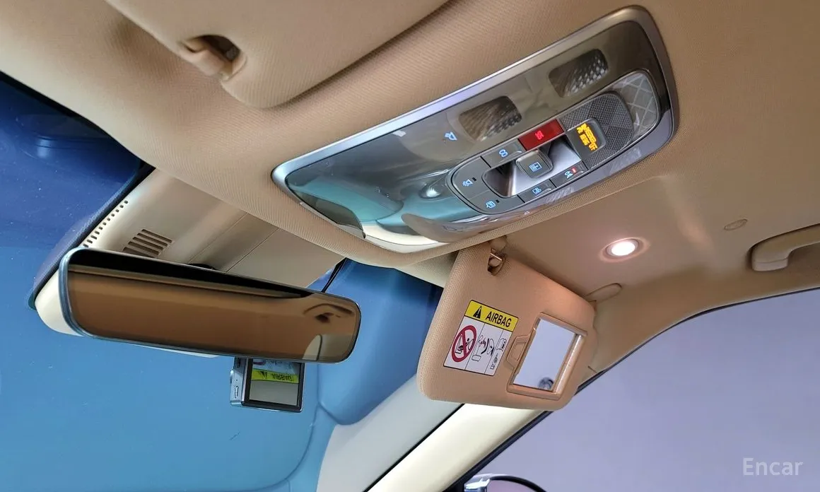 Фото 17 - Genesis GV60