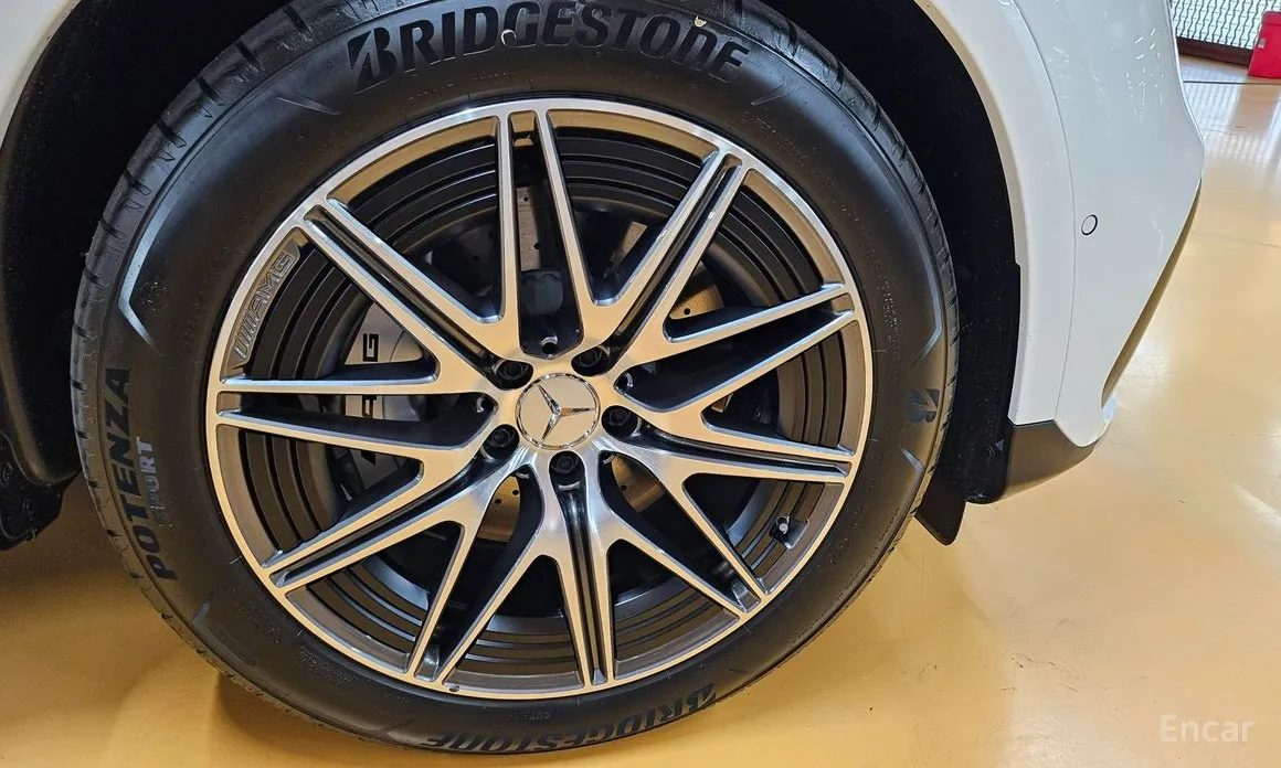 Фото 9 - Mercedes-Benz GLC-Class