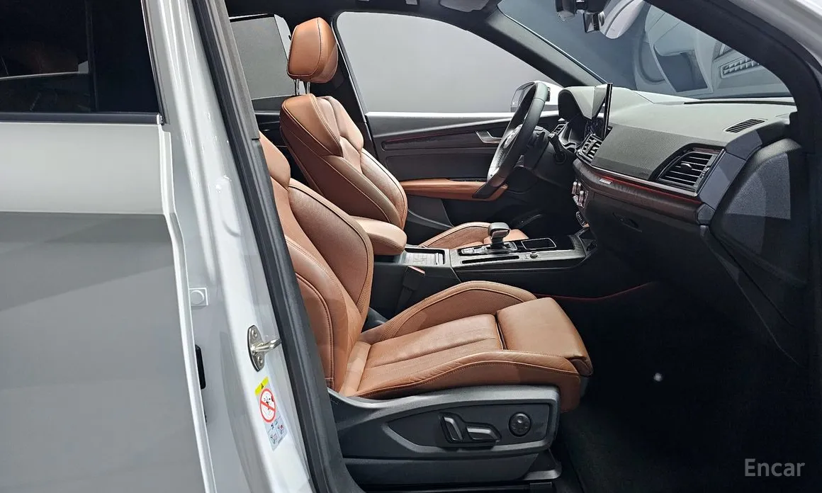 Фото 10 - Audi Q5