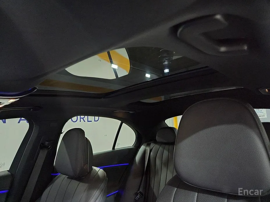 Фото 6 - Mercedes-Benz E-Class