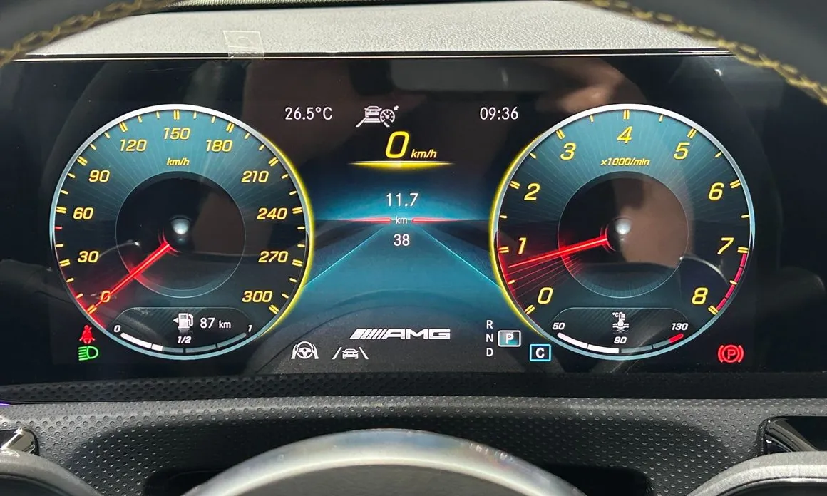 Фото 12 - Mercedes-Benz CLA-Class