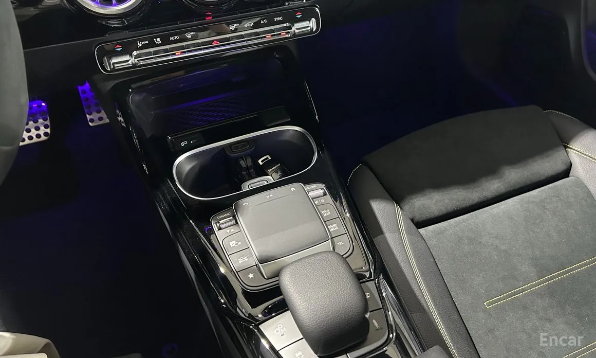 Фото 14 - Mercedes-Benz CLA-Class