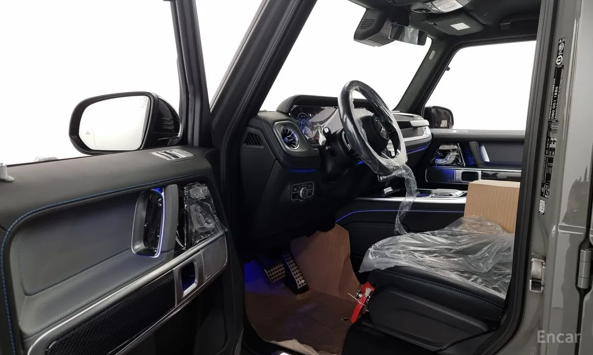 Фото 10 - Mercedes-Benz G-Class