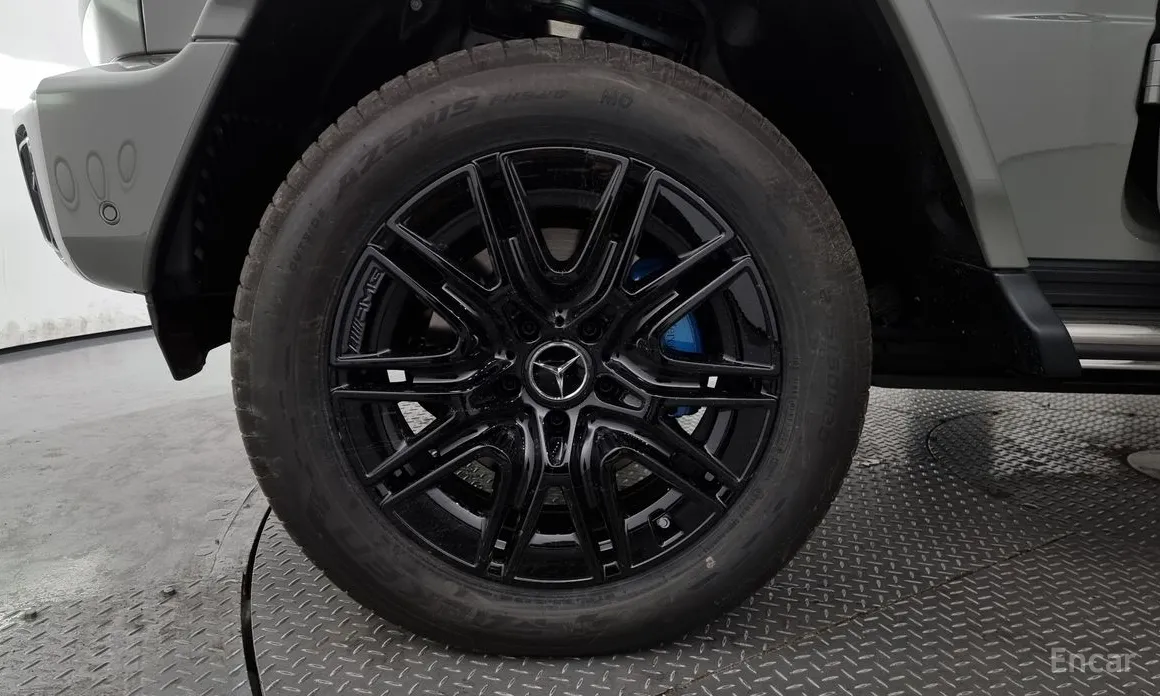 Фото 5 - Mercedes-Benz G-Class