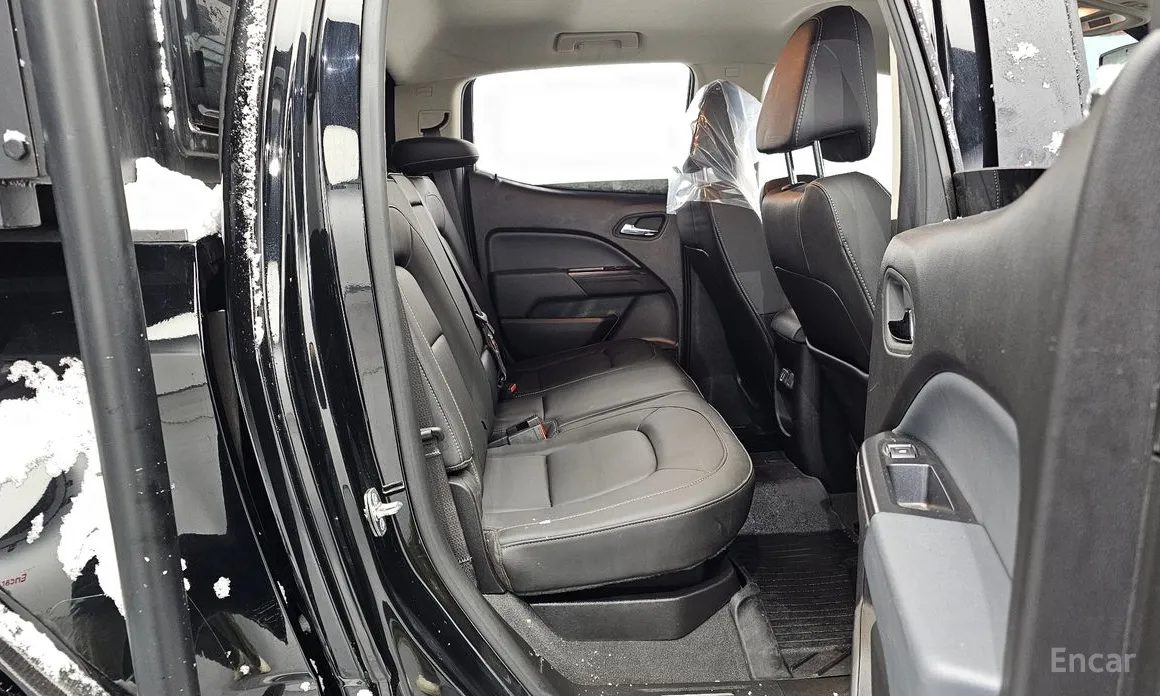 Фото 12 - Chevrolet Colorado