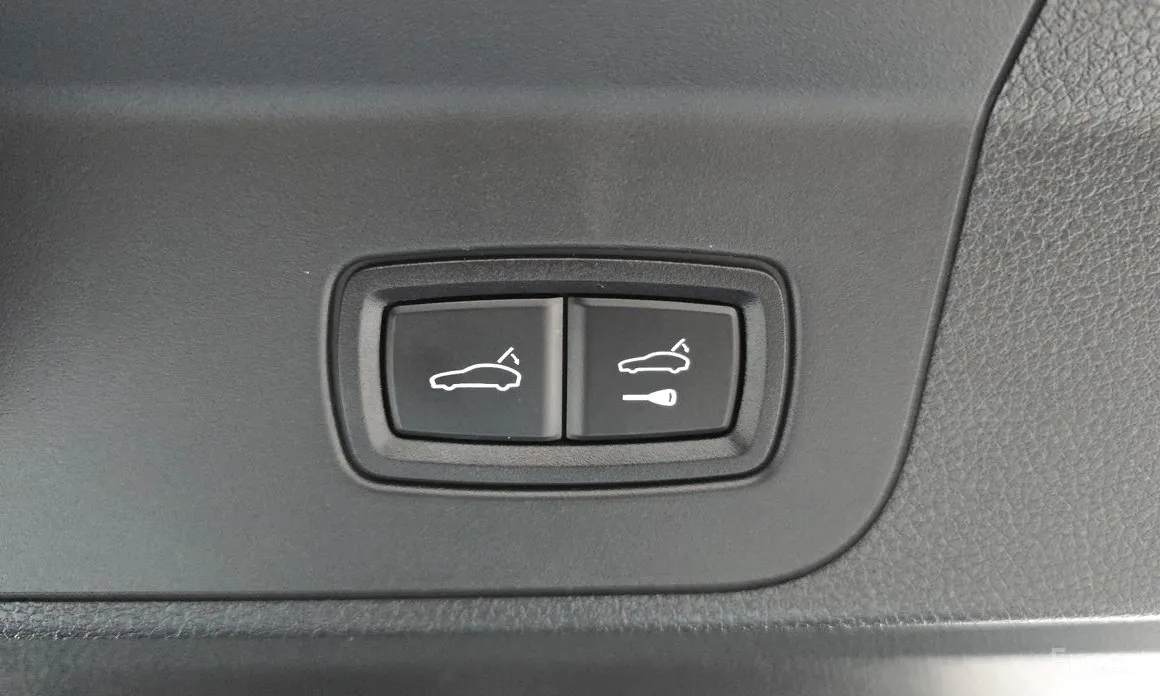 Фото 20 - Porsche Panamera