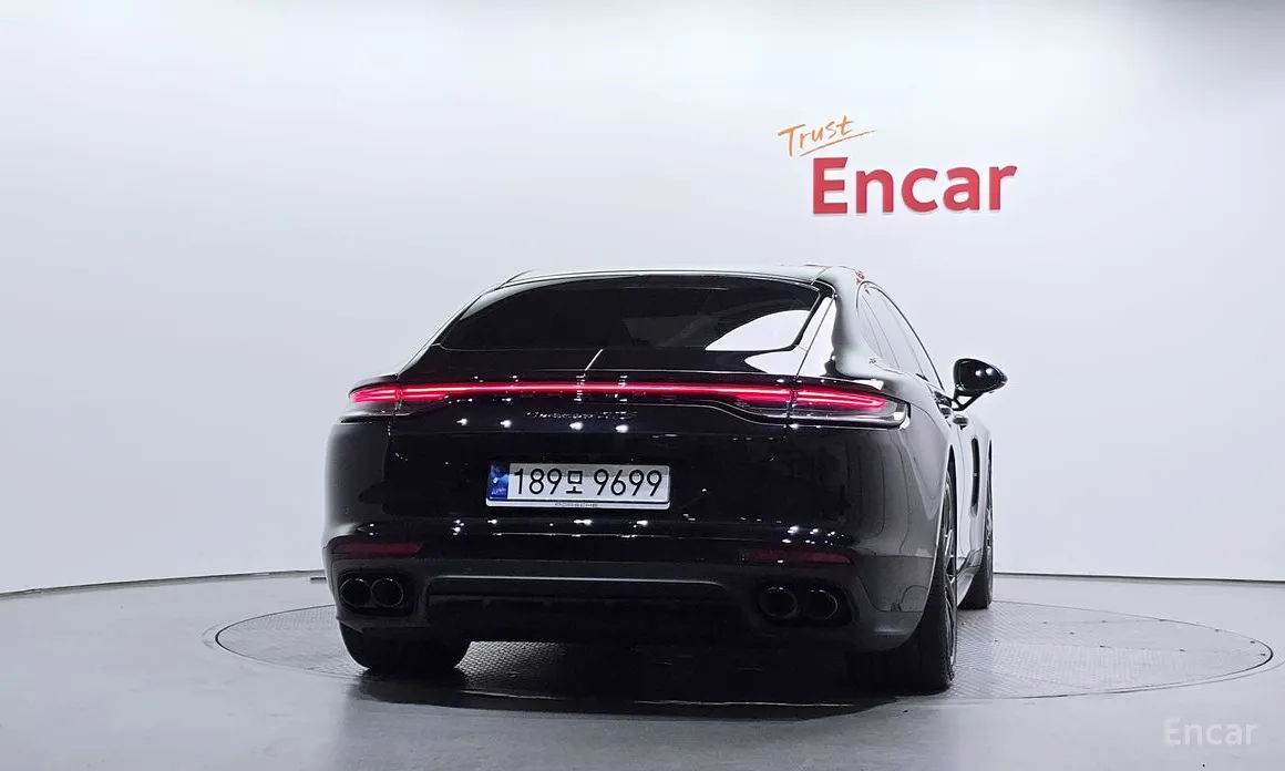 Фото 4 - Porsche Panamera