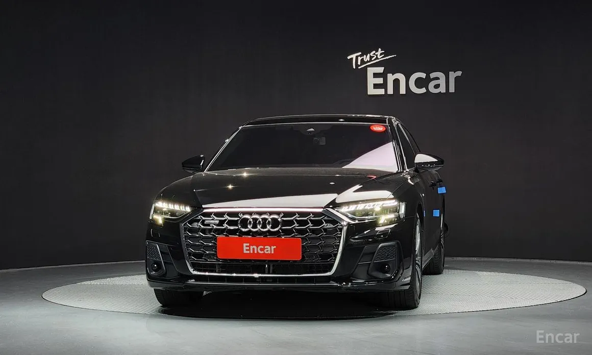 Фото 3 - Audi A8