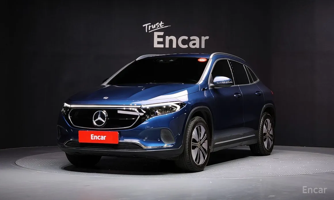 Фото 1 - Mercedes-Benz EQA