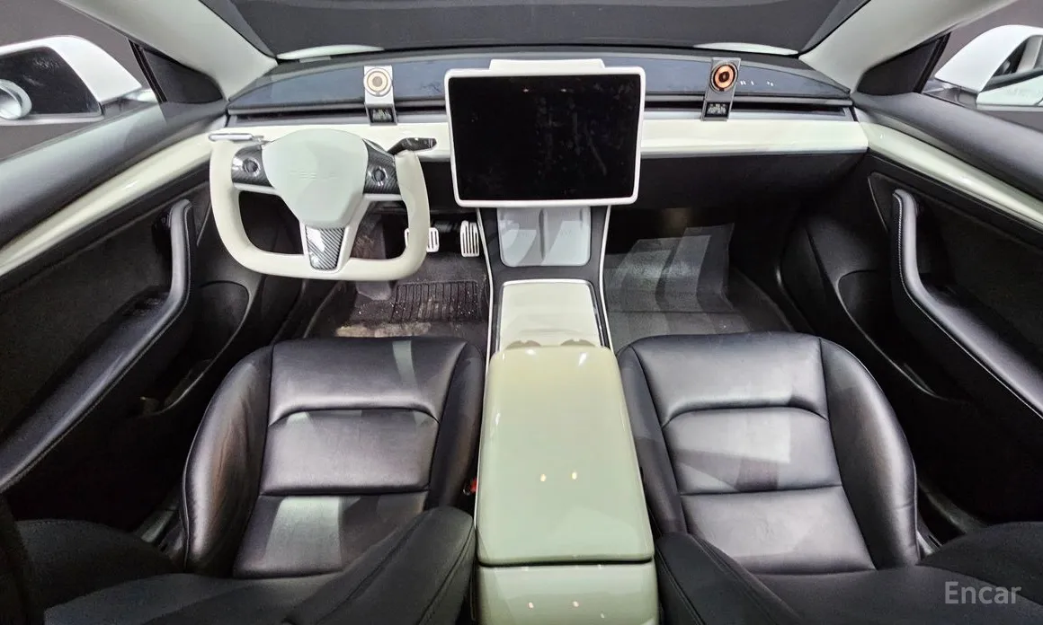 Фото 7 - Tesla Model 3