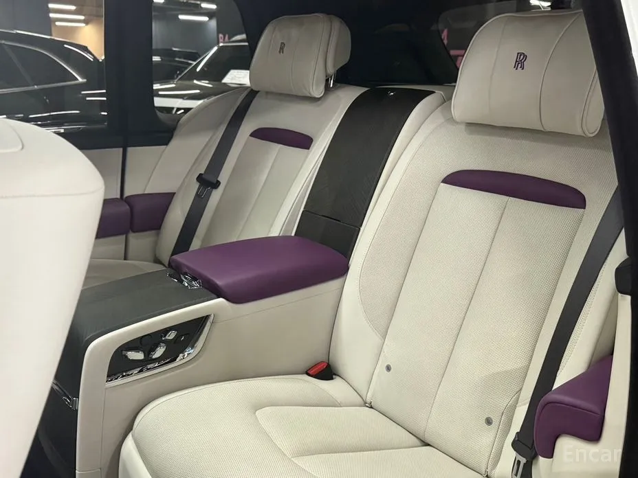 Фото 17 - Rolls-Royce Cullinan