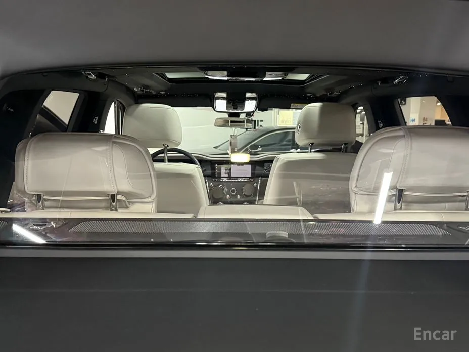 Фото 18 - Rolls-Royce Cullinan