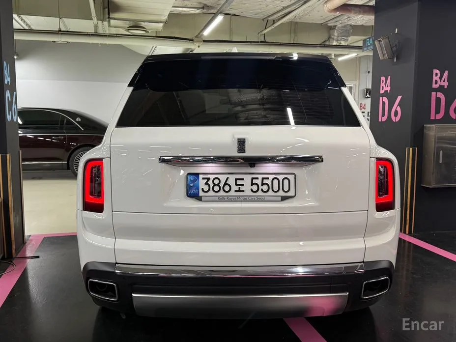 Фото 5 - Rolls-Royce Cullinan