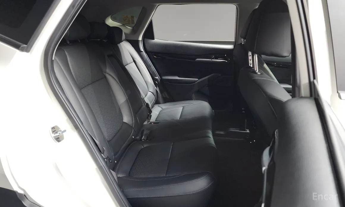 Фото 12 - Kia Seltos