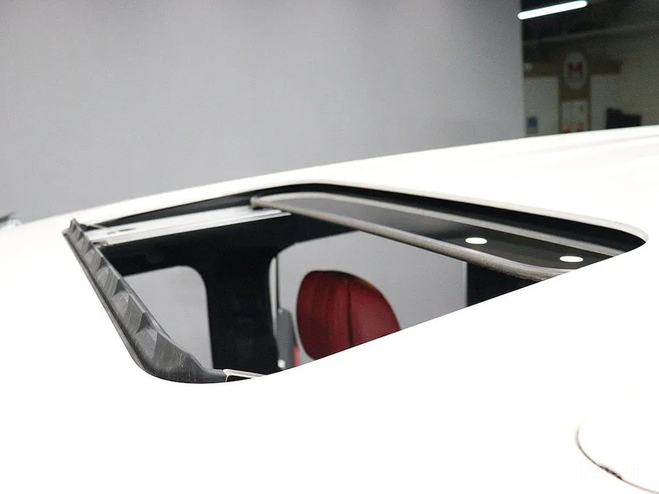 Фото 13 - Mercedes-Benz G-Class