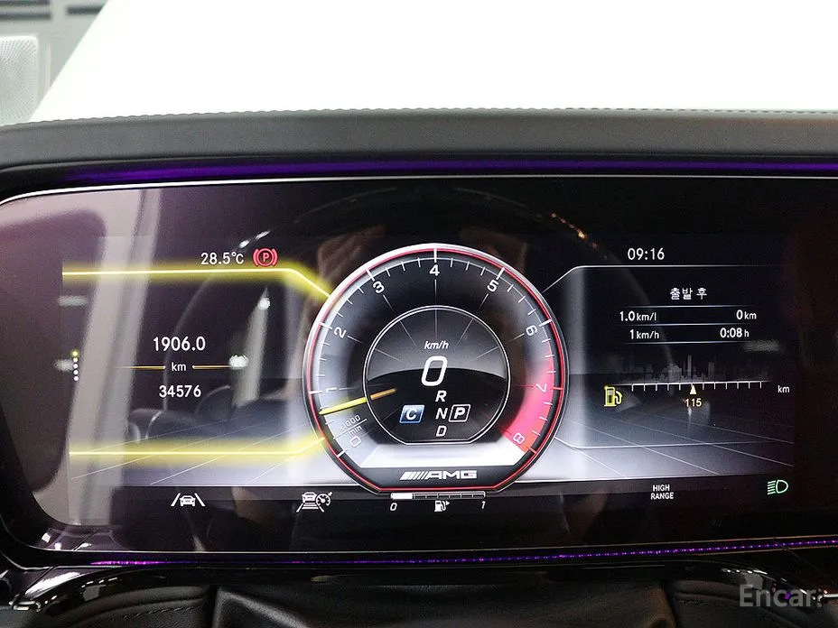 Фото 6 - Mercedes-Benz G-Class